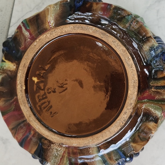 MURZTAL MID-CENTURY "RARE" MAJOLICA SCULPTED FRUIT BOWL - Picture 5 of 7